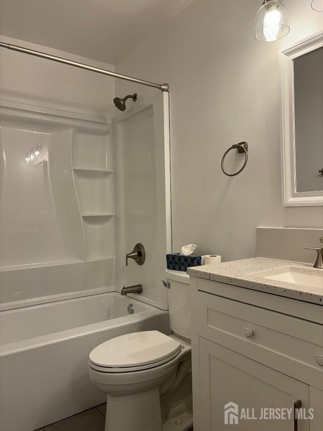 Building Photo - 260 Washington Ave