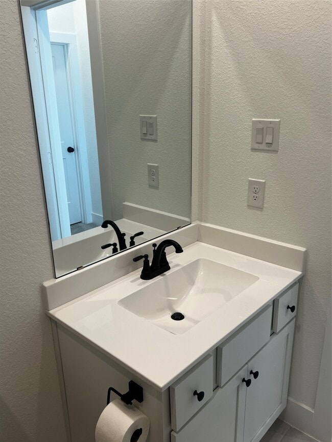 Building Photo - 7743 Swooping Swallow Ln