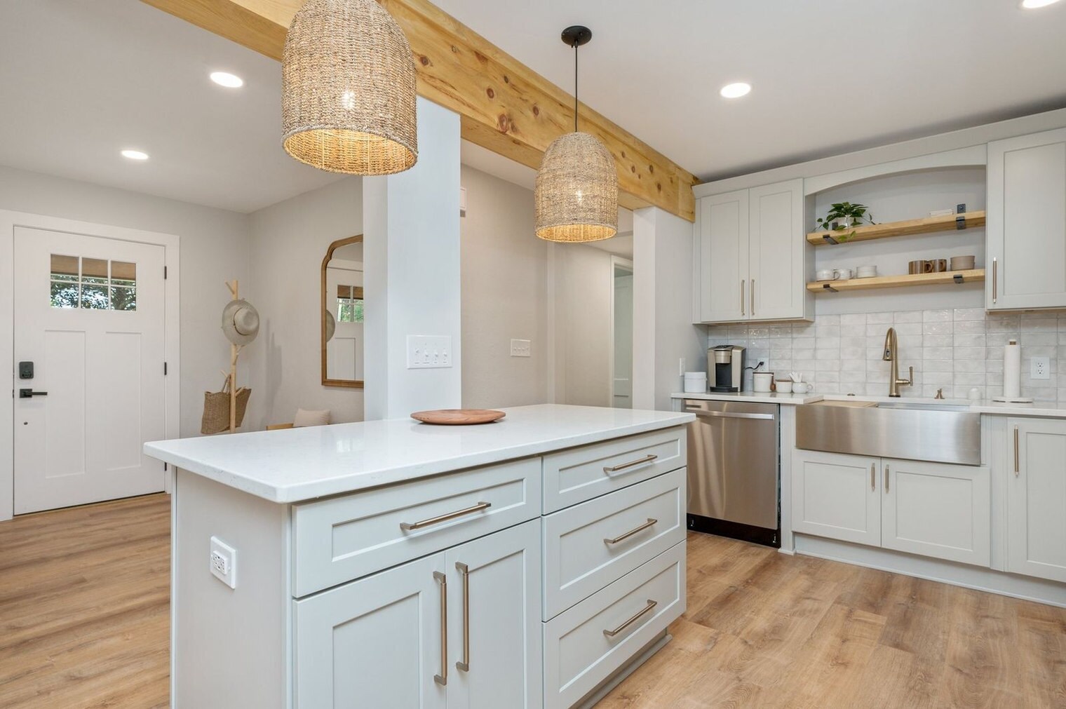 Building Photo - 111 Patton Dr NE