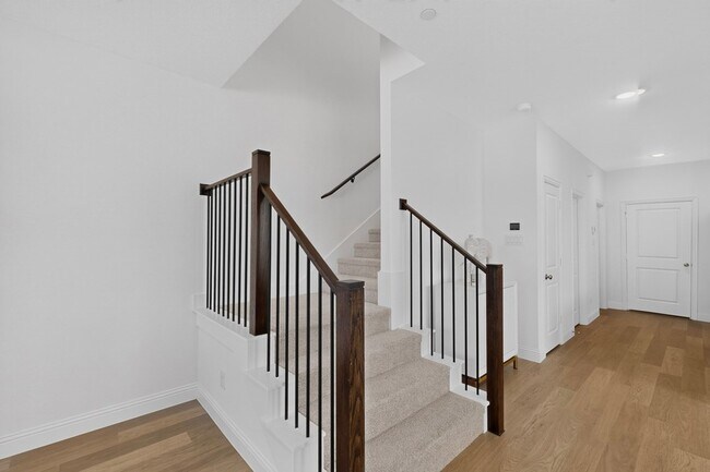 Building Photo - 1032 Bristleleaf Wy