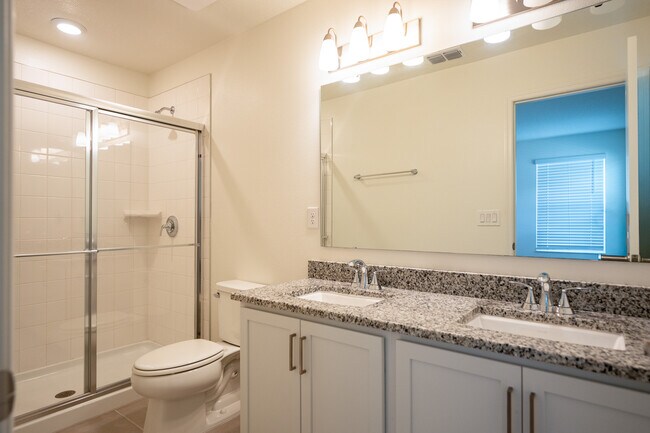 Building Photo - 757 Stoney Pointe Cir