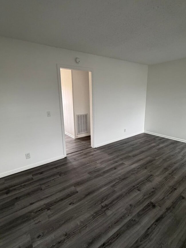 Building Photo - 141 Quita Cir