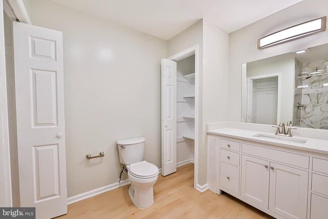 Building Photo - 13929 Green Mountain Dr