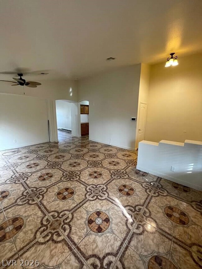 Building Photo - 4406 Cinema Ave