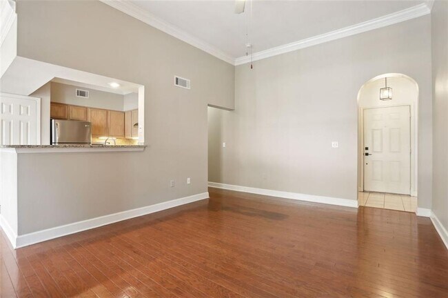 Building Photo - 3777 Peachtree Rd NE