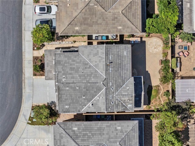 Building Photo - 135 Willowbend