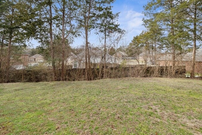 Building Photo - 3 Bedroom 3 Bath Home in Mt Juliet Now Lea...