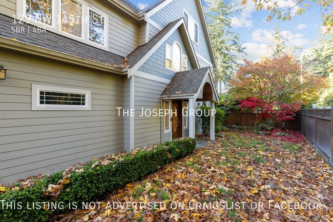 Building Photo - Beautiful 5 bed 3.5 bath in Seattle's Broa...