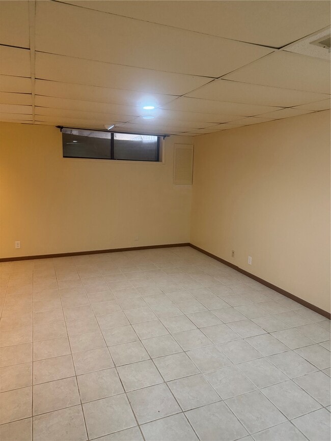 Building Photo - 11752 Russet Meadow Dr