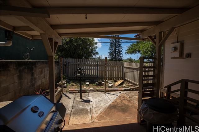 Building Photo - 56-124-124 Makaiau Pl