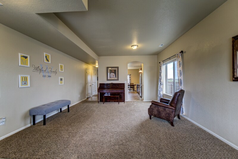 Building Photo - 9711 Desert Lily Cir