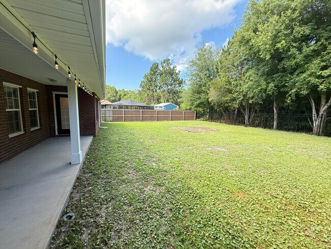 Building Photo - 1681 Village Pkwy