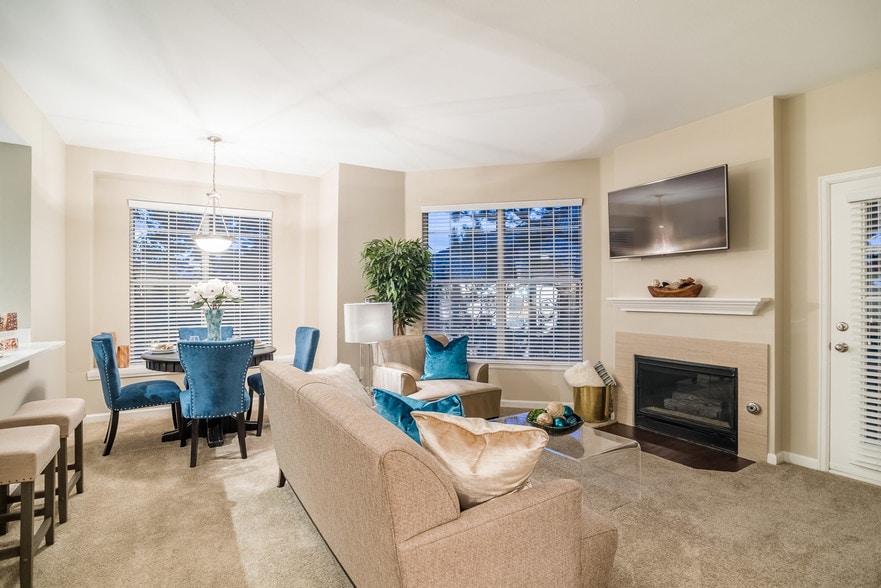 The Bluffs at Highlands Ranch Highlands Ranch, CO Apartment Finder