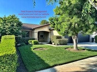 Building Photo - 6245 W Whitley Ave