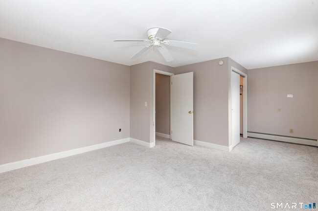 Building Photo - 10 Apple Tree Rd