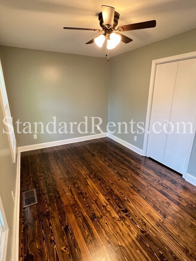 Building Photo - Updated West Midtown Bungalow