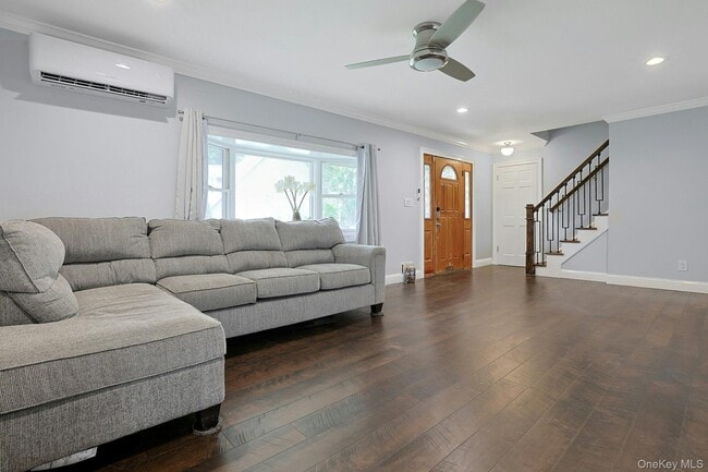 Building Photo - 9 Teramar Way