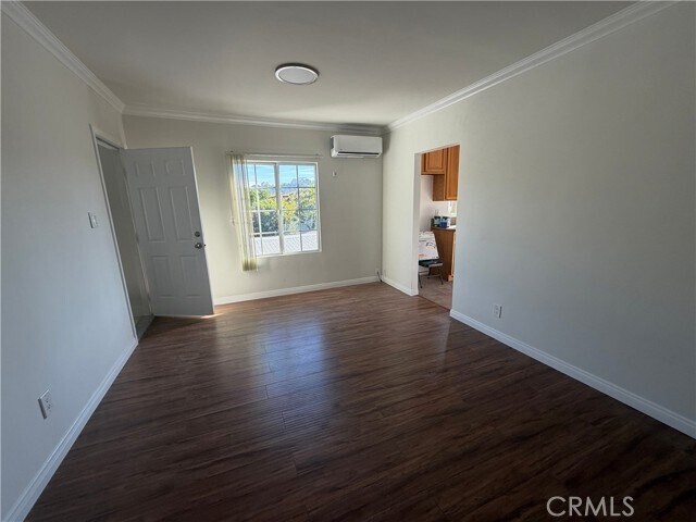 Building Photo - 358 Magnolia Ave