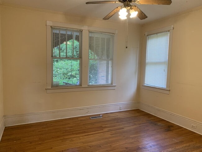 Building Photo - 313 S Brundidge St