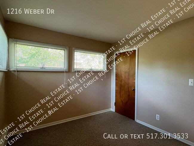 Building Photo - 1216 Weber Dr