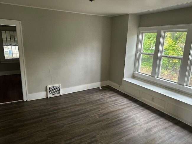 Building Photo - 3427 W Michigan Ave