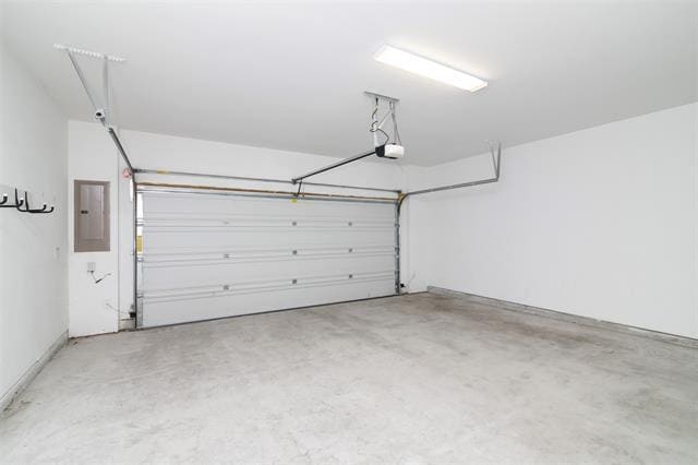 Building Photo - 6257 Davison Wy