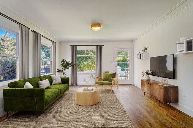 Building Photo - 2909 Cimarron St