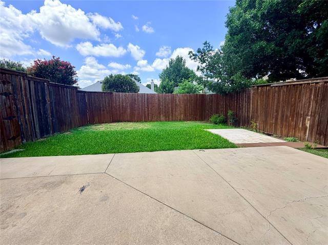Building Photo - 10109 Samantha Dr