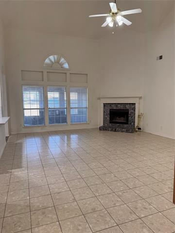 Building Photo - 5817 Mulvane Dr