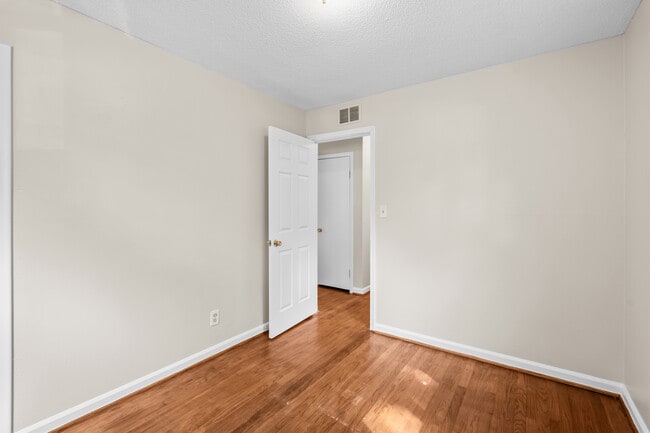 Building Photo - 5310 Winona Dr