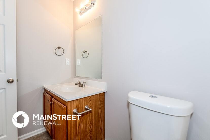 Building Photo - 6122 Ruth St SW