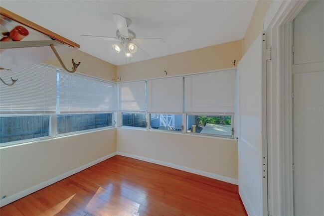 Building Photo - 4642 7th Ave N