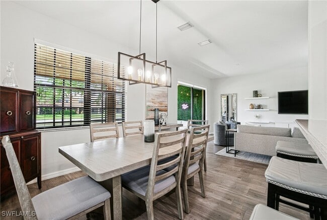 Building Photo - 7585 Bristol Cir