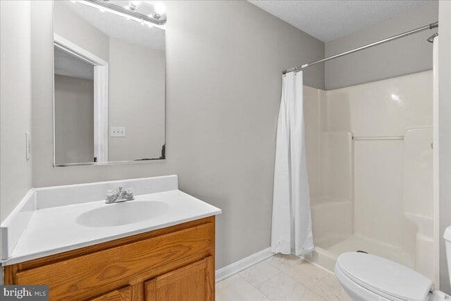 Building Photo - 229 Sherando Cir