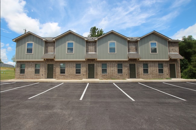 Primary Photo - Lease Takeover Opportunity Available!! Bea...