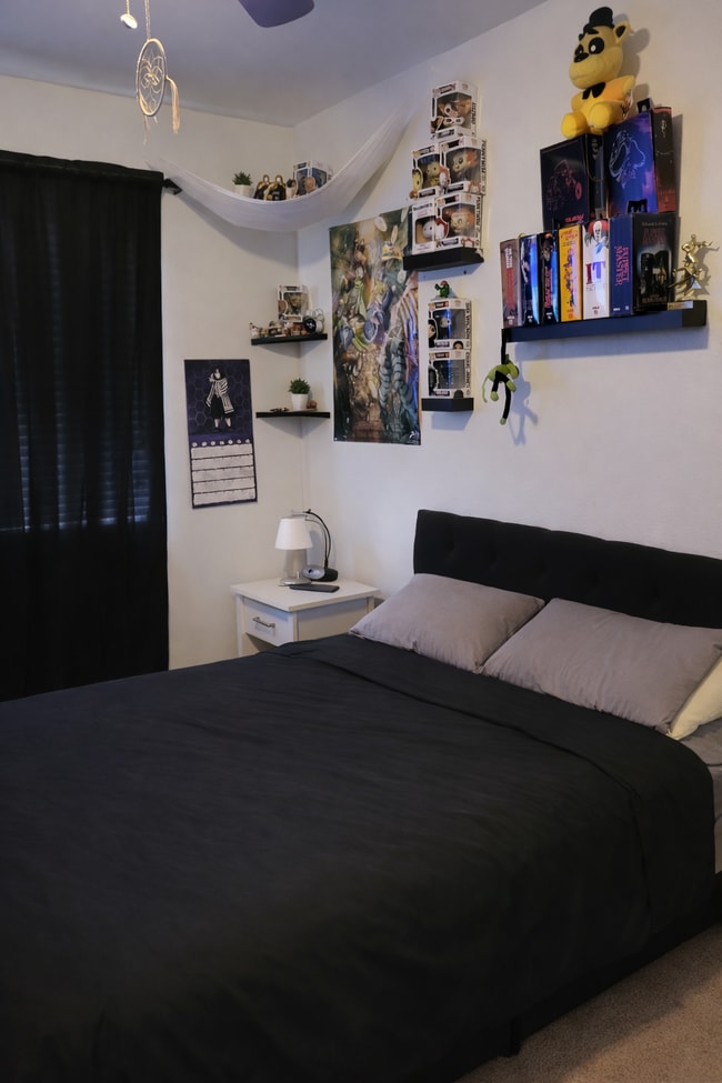 Building Photo - 1391 Espejo Ct