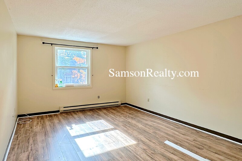 Building Photo - 280 Roger Williams Ave