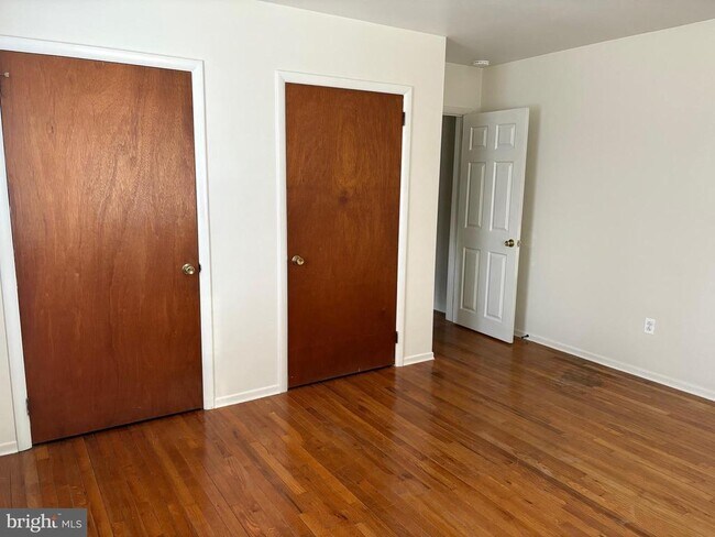 Building Photo - 29 Laver Rd