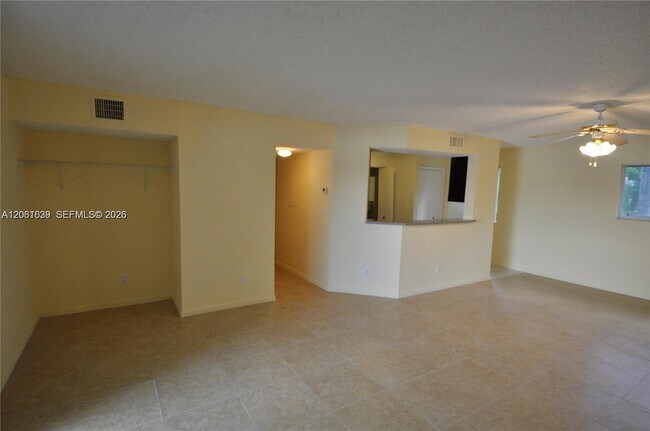Building Photo - 3473 NW 44th St