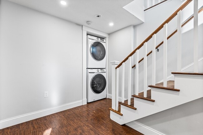 Building Photo - 40 Seaview Ave