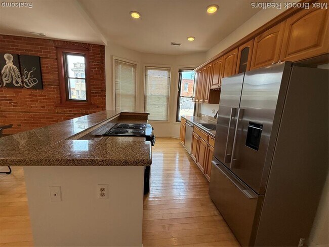 Building Photo - 4120 Cass Ave