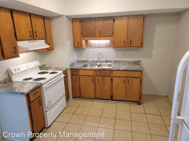 Building Photo - 2 br, 1.5 bath House - 1633 B North Street