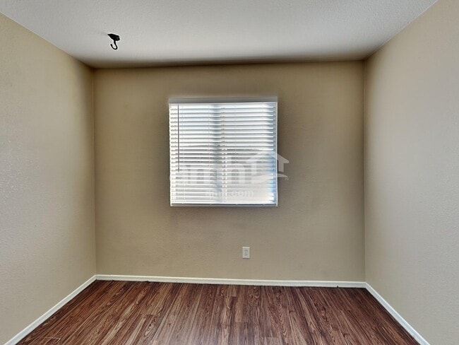 Building Photo - 6155 S Earp Wash Ln