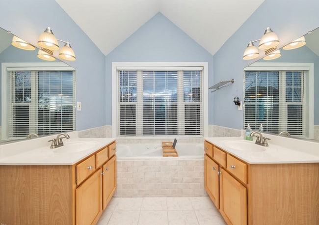Building Photo - 3 Bed 2.5 Bath Home for Rent in Colonial P...