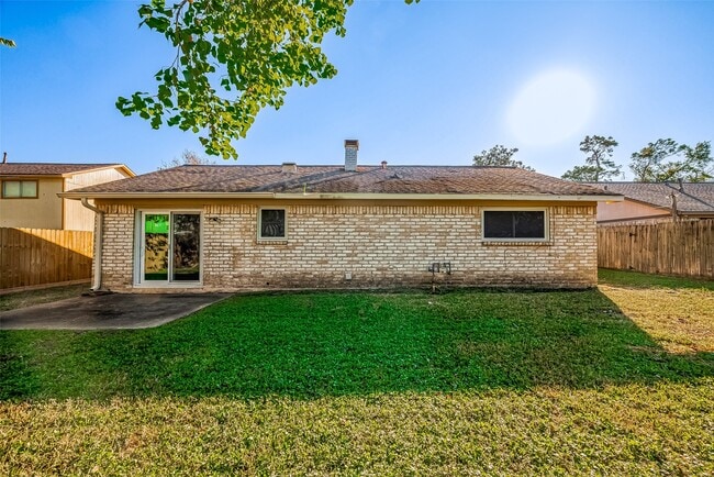 Building Photo - 610 Bienville Ln