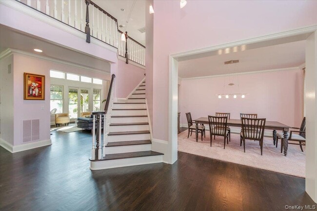 Building Photo - 53 Pembroke Dr