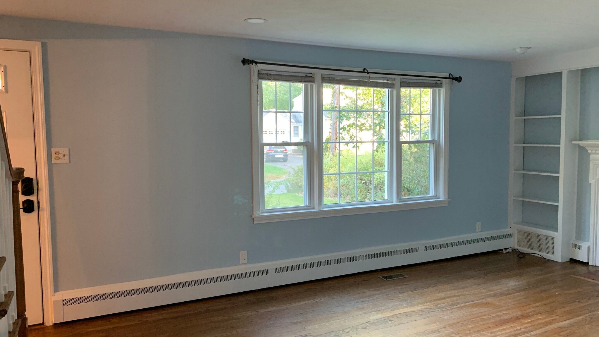 Picture window - 58 Oakwood Dr