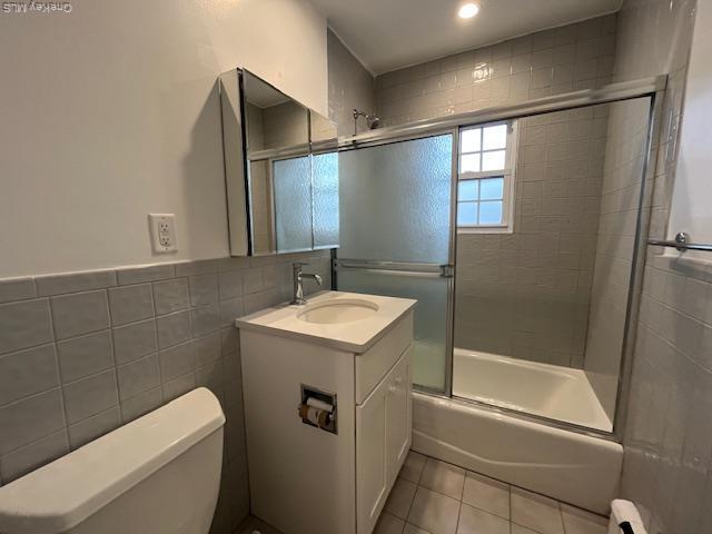 Building Photo - 84 Shore Rd