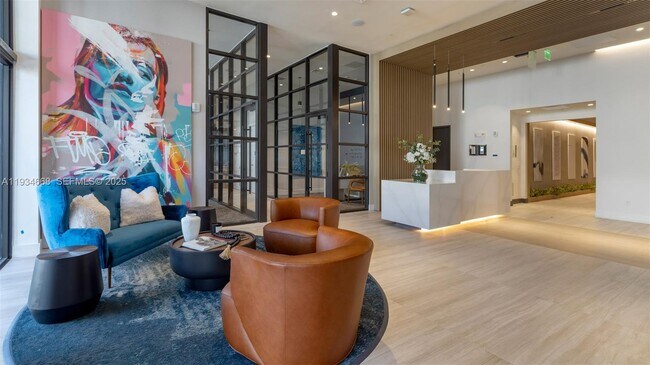 Building Photo - 19401 W Dixie Hwy