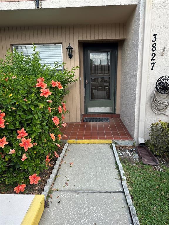 Building Photo - 3827 Sailmaker Ln